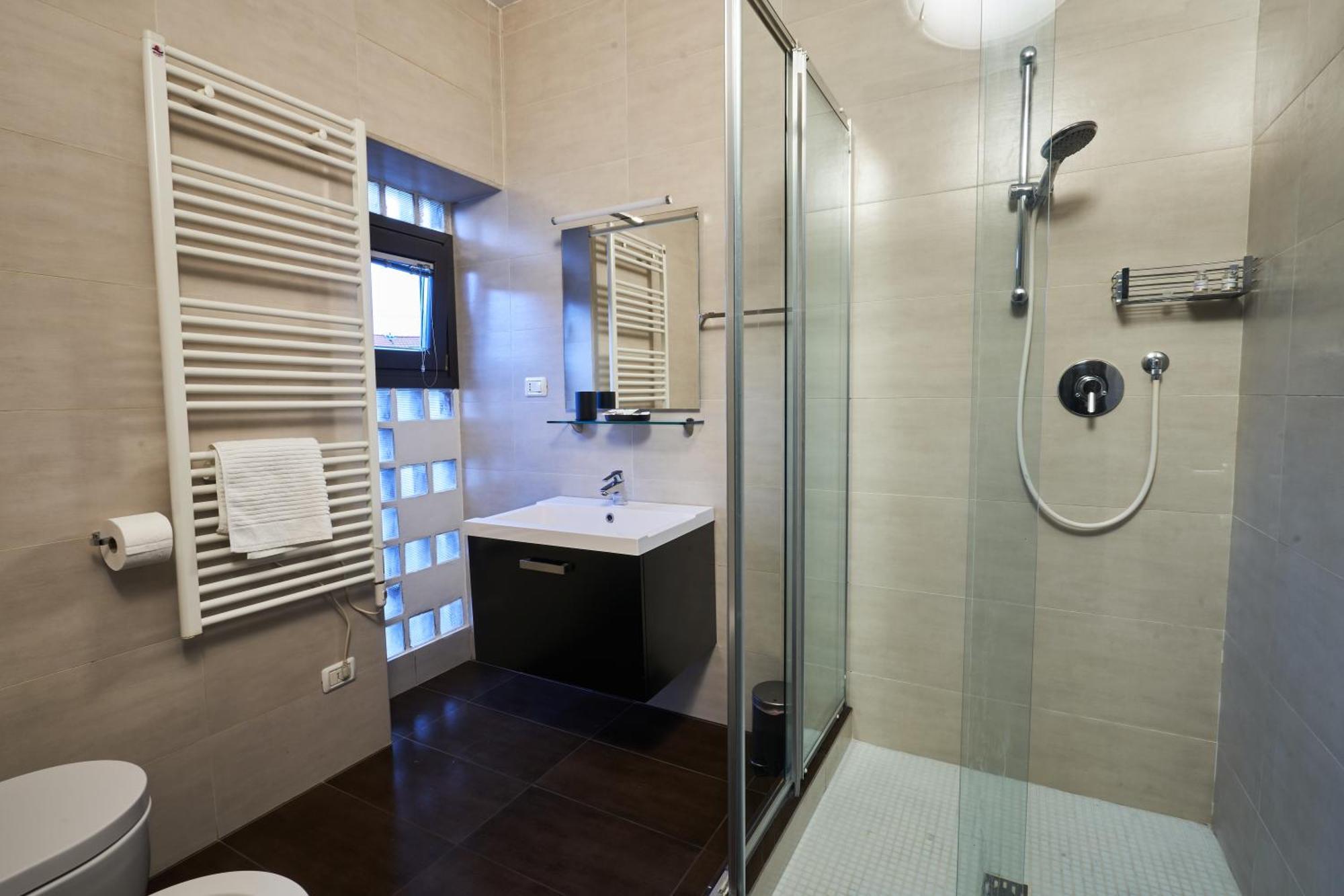 Gallery Suite The Turin Center Apartment 5 Floor, Free Garage, Big Terrace Buitenkant foto